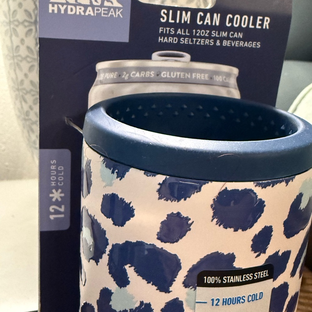 Hydrapeak 12 oz Slim Can Cooler Pink Leopard - Picture 5 of 6